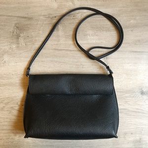 Urban Outfitters / Vegan Leather Reversible Purse